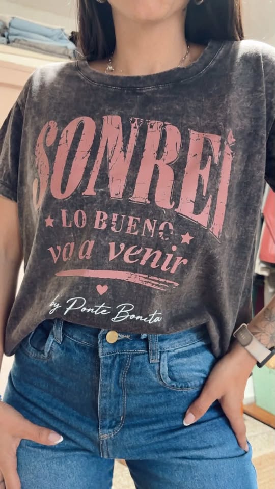Remera Sonreí By Ponte Bonita